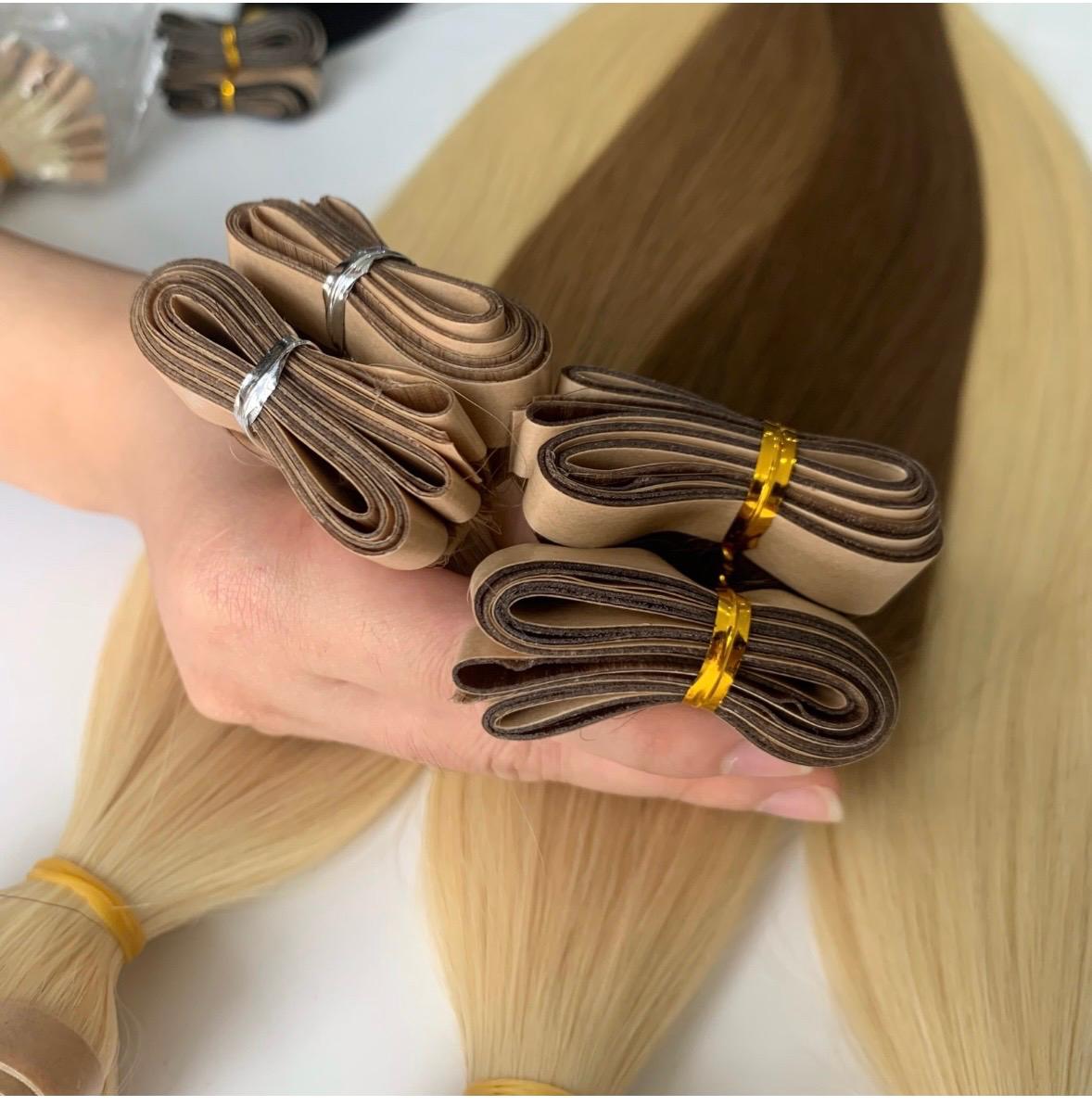 Bandes adhésives blondes
